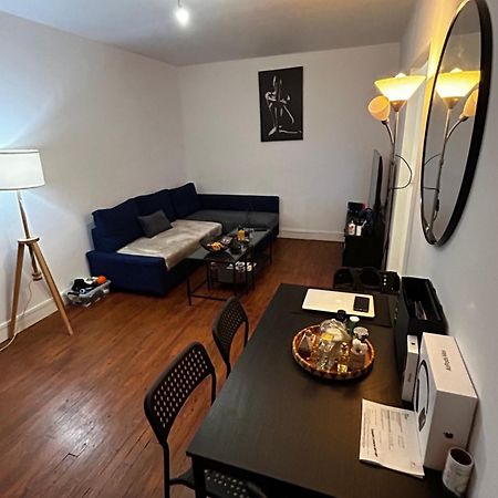 Appartement Meuble Tres Bien Situe Boulogne-Billancourt Exterior foto